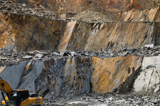 资源开采与矿山开采 发展、挑战与可持续之路